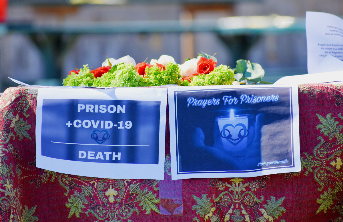 022121-lompoc-prison-covid-awareness-005